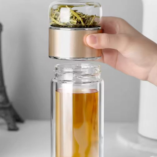 Portable Tea Infuser Bottle – Insulated & Leakproof